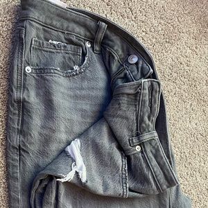 American eagle grey ripped jeans
